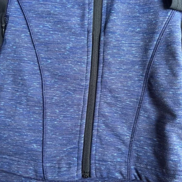 Jacket shape - Picture 3 of 7